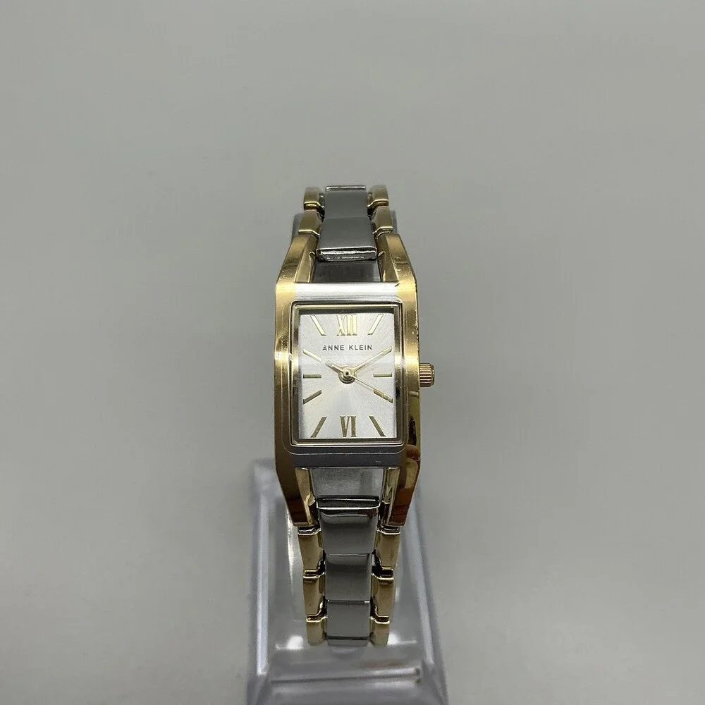 Anne Klein see photos